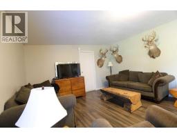 Kitchen - 290 2 Avenue Nw, Glenwood, AB T0K2R0 Photo 5