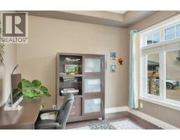 Kitchen - 19 Trump Place, Red Deer, AB T4P0K8 Photo 3