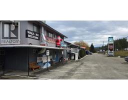 1277 Trans Canada Highway, Sorrento, BC V0E2W0 Photo 3