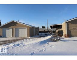 Dining room - 4824 52 St, Lougheed, AB T0B2V0 Photo 2