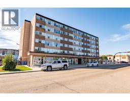 Living room - 307 4820 47 Avenue, Red Deer, AB T4N6B9 Photo 3