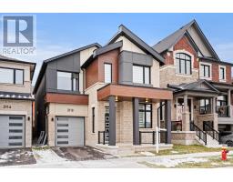 Living room - 3118 Travertine Drive, Oakville, ON L6M5N8 Photo 2