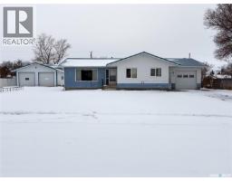 Dining room - 120 6th Street E, Ponteix, SK S0N1Z0 Photo 2