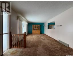 4pc Bathroom - 120 6th Street E, Ponteix, SK S0N1Z0 Photo 5