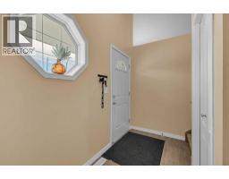 Dining room - 58 Ireland Crescent, Red Deer, AB T4R3K8 Photo 3