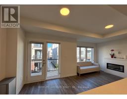 182 Matawin Lane, Richmond Hill, ON L4B3X9 Photo 2