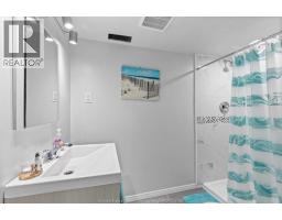 Laundry room - 964 Parkview Avenue, Windsor, ON N8S2X4 Photo 5