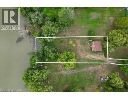 Bedroom - 8380 Highway 3 Street, Dunnville, ON N1A2W4 Photo 3