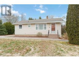 Eat in kitchen - 34 Taylor Drive, Middleton, NS B0S1P0 Photo 2