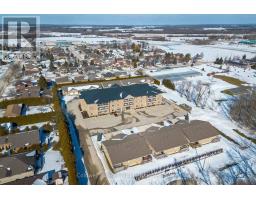 Dining room - 201 401 Birmingham Street E, Wellington North, ON N0G2L2 Photo 4