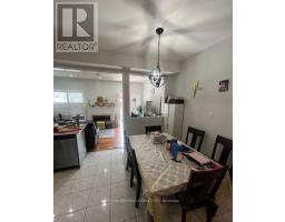 6912 Buttle Station Place, Mississauga, ON L5W1B8 Photo 4