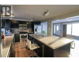 Bedroom - 9813 99 Avenue, Sexsmith, AB T0H3C0 Photo 2