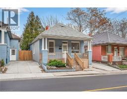 4pc Bathroom - 495 Charlton Avenue E, Hamilton, ON L8N1Z4 Photo 4