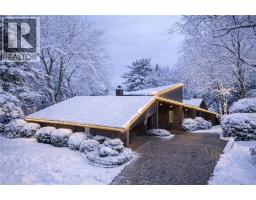 Workshop - 1168 Carey Road, Oakville, ON L6J2E4 Photo 5