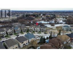 Bathroom - 26 Altamira Road, Brampton, ON L6P4S5 Photo 2