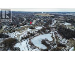 Bathroom - 26 Altamira Road, Brampton, ON L6P4S5 Photo 4