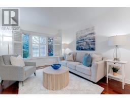 Primary Bedroom - 2197 Donald Road, Burlington, ON L7M3R8 Photo 4