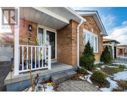 Dining room - 3 Devondale Street, Clarington, ON L1E1S2 Photo 3