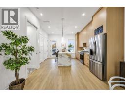 2827 Dundas Street, Vancouver, BC V5K1R5 Photo 5