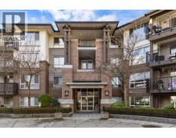 215 11665 Haney Bypass, Maple Ridge, BC V2X8W9 Photo 2