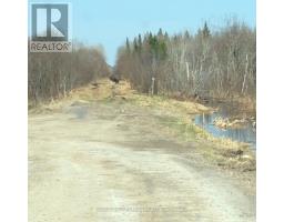 Pcl 3840 N A, Cochrane, ON P0L1C0 Photo 5