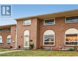 Bedroom 2 - 15 150 Gateshead Crescent, Hamilton, ON L8G4A7 Photo 2
