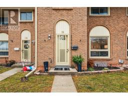 Bedroom 3 - 15 150 Gateshead Crescent, Hamilton, ON L8G4A7 Photo 3