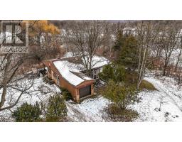 Bedroom - 5 Homestead Avenue, Hamilton, ON L9H5Y6 Photo 4
