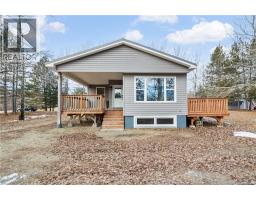 Bedroom - 950 Gray, Saintcharles, NB E4W4P1 Photo 2