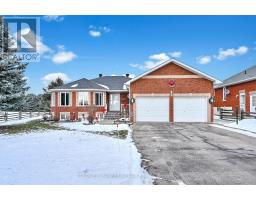 Living room - 30 Lynch Lane, Adjalatosorontio, ON L0M1J0 Photo 2