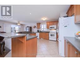 Bedroom 2 - 30 Lynch Lane, Adjalatosorontio, ON L0M1J0 Photo 5