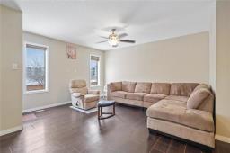 44 Birchwood Drive, Brandon, MB R7A7T5 Photo 5