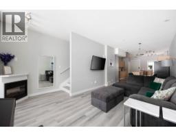 Kitchen - 5109 200 Lougheed Drive, Fort Mcmurray, AB T9K2W3 Photo 2