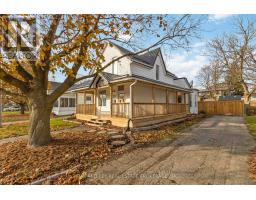 Kitchen - 181 Wellington Street, St Thomas, ON N5R2S3 Photo 4