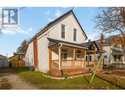 Bathroom - 181 Wellington Street, St Thomas, ON N5R2S3 Photo 5