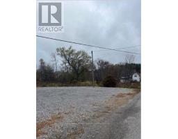 333 Mount St Patrick Road, Greater Madawaska, ON K7V3Z7 Photo 4