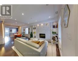 Dining room - 173 Milverton Boulevard, Toronto, ON M4J1V2 Photo 2