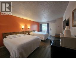 301 42 Street, Edson, AB T7E1A5 Photo 4