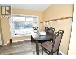 3pc Bathroom - 135 21 Street, Fort Macleod, AB T0L0Z0 Photo 5