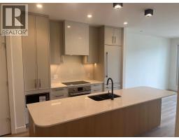 Kitchen - 3340 Lakeshore Road Unit 503, Kelowna, BC V1W0H6 Photo 5