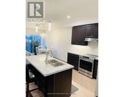 Bedroom 2 - 51 Lorne Thomas Place, New Tecumseth, ON L9R0T8 Photo 5