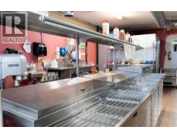 146 Rutland Road Road S Lot 1, Kelowna, BC V1X2Z4 Photo 5