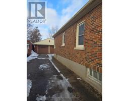 Foyer - 523 Quintin Place, Woodstock, ON N4S5E8 Photo 3