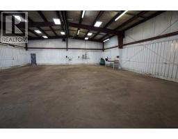 4640 45 Street, Lacombe, AB T4L2C4 Photo 2