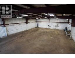 4640 45 Street, Lacombe, AB T4L2C4 Photo 4