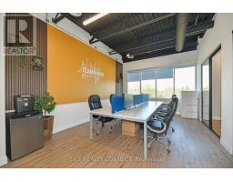 209 3485 Rebecca Street, Oakville, ON L6L6X9 Photo 2