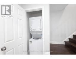 Family room - 3280 Pilcom Crescent, Mississauga, ON L5B3X5 Photo 4