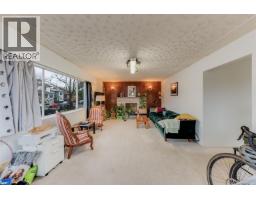 500 Gilmore Avenue, Burnaby, BC V5C4R4 Photo 5