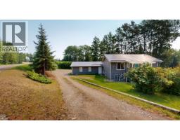 Primary Bedroom - 10719 Dr Greene Street, Hudsons Hope, BC V0C1V0 Photo 4