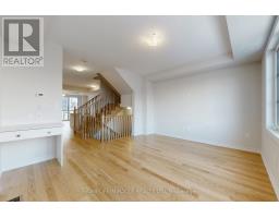 Eating area - 5911 Saigon Street E, Mississauga, ON L5V0E9 Photo 4